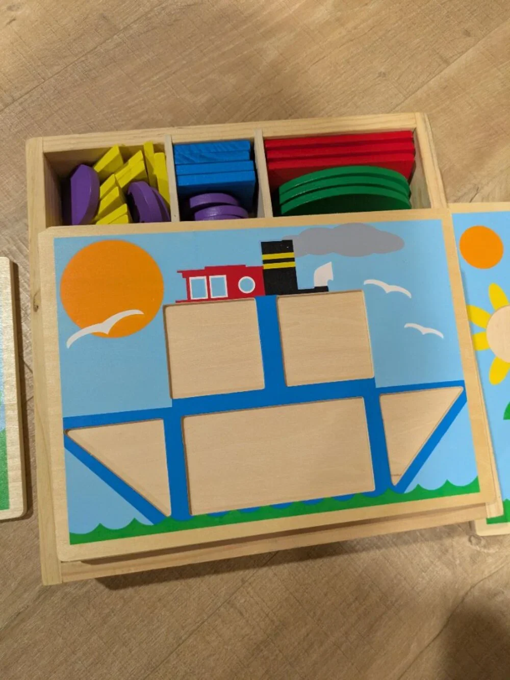 Melissa & Doug Beginner Wooden Pattern Blocks Set